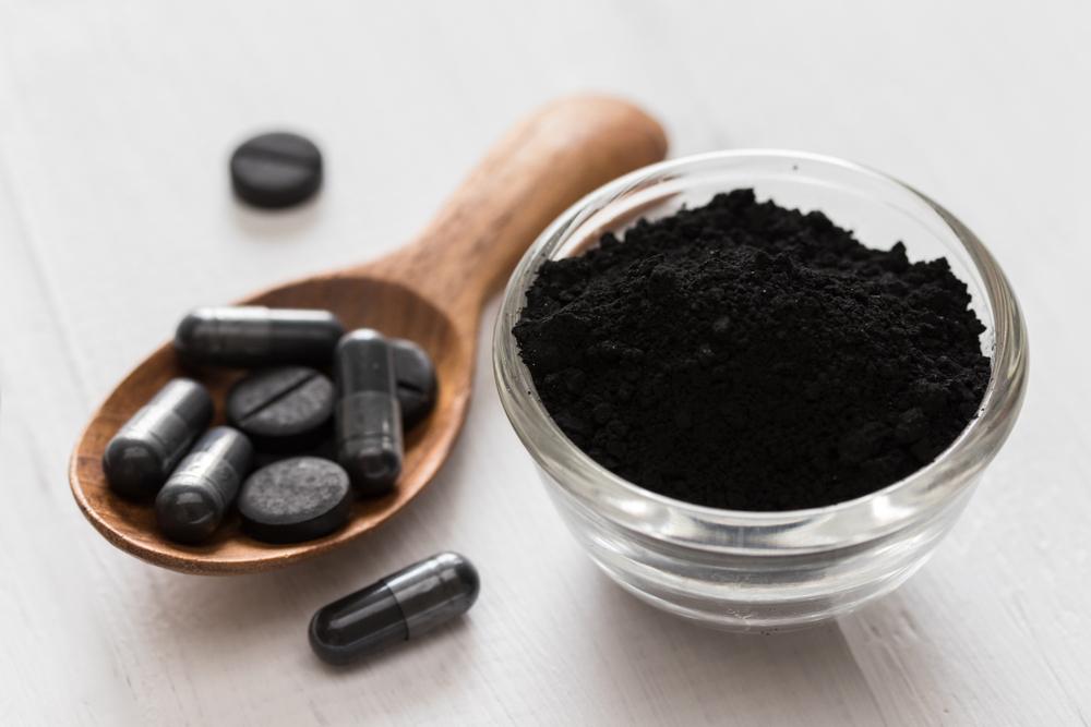 Mengulik Pil Arang Aktif (Charcoal Pill), Si Hitam yang Punya Banyak Khasiat