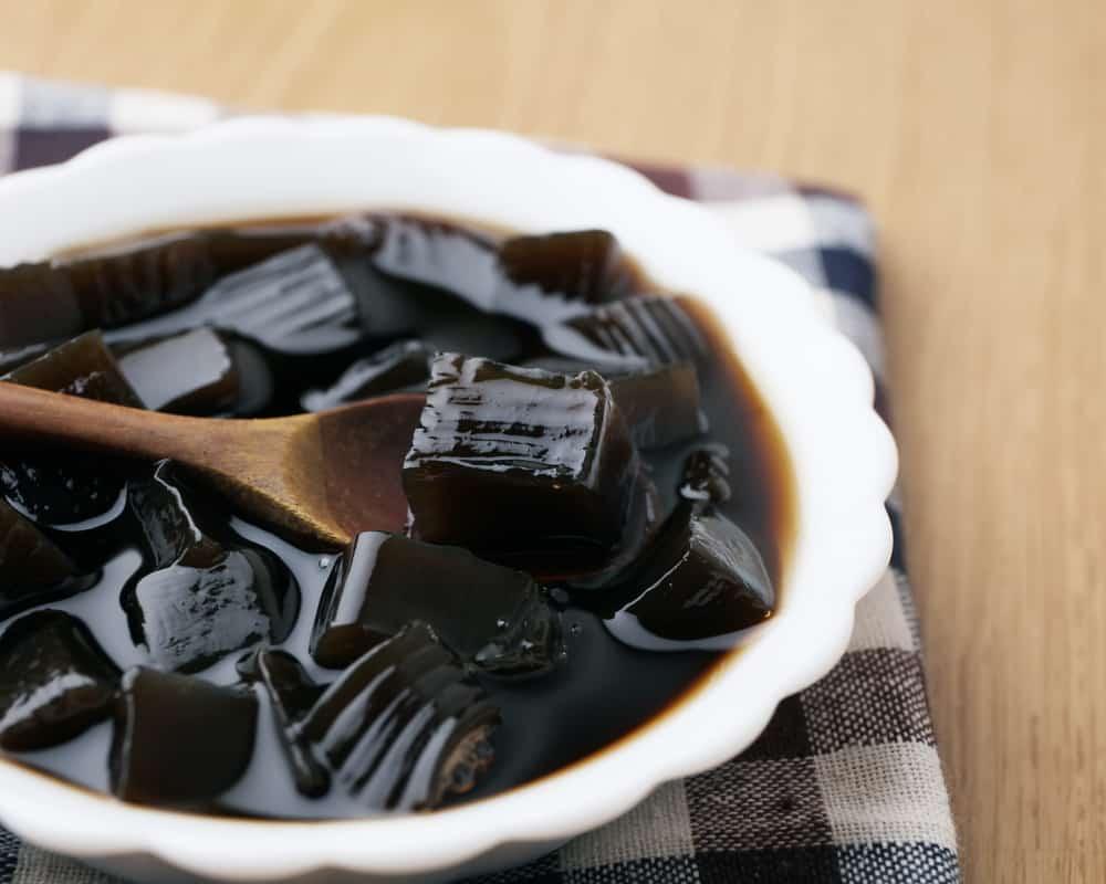manfaat-cincau-obat-panas-dalam