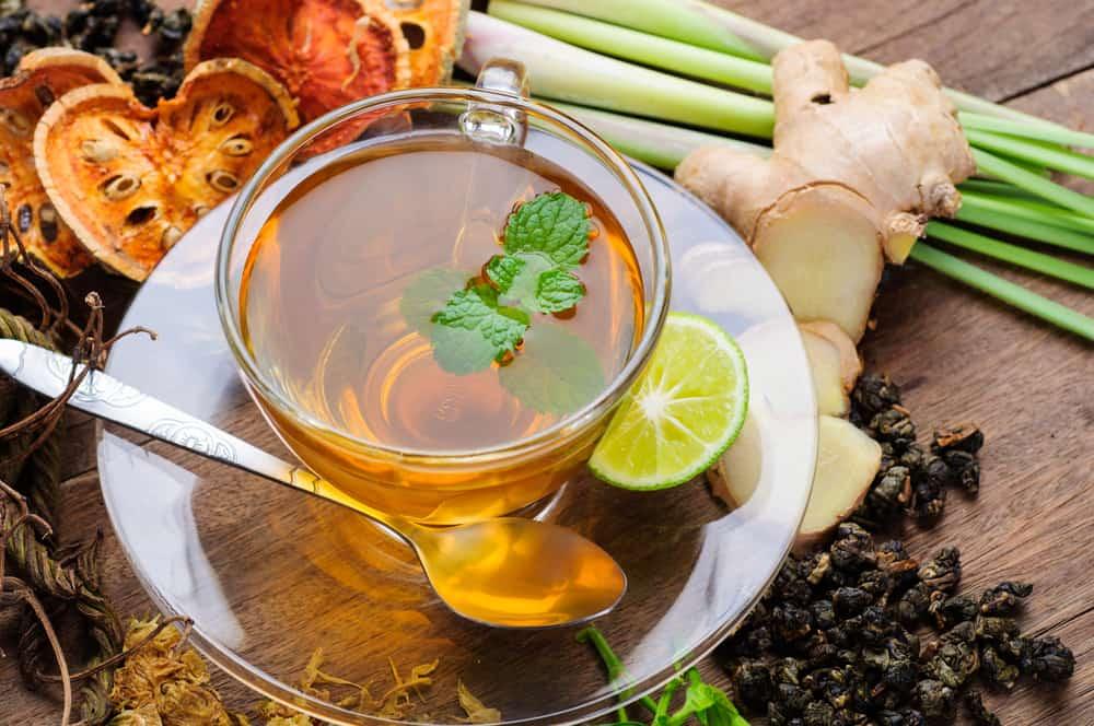 5 Pilihan Teh Herbal untuk Membantu Mengatasi Gejala IBS