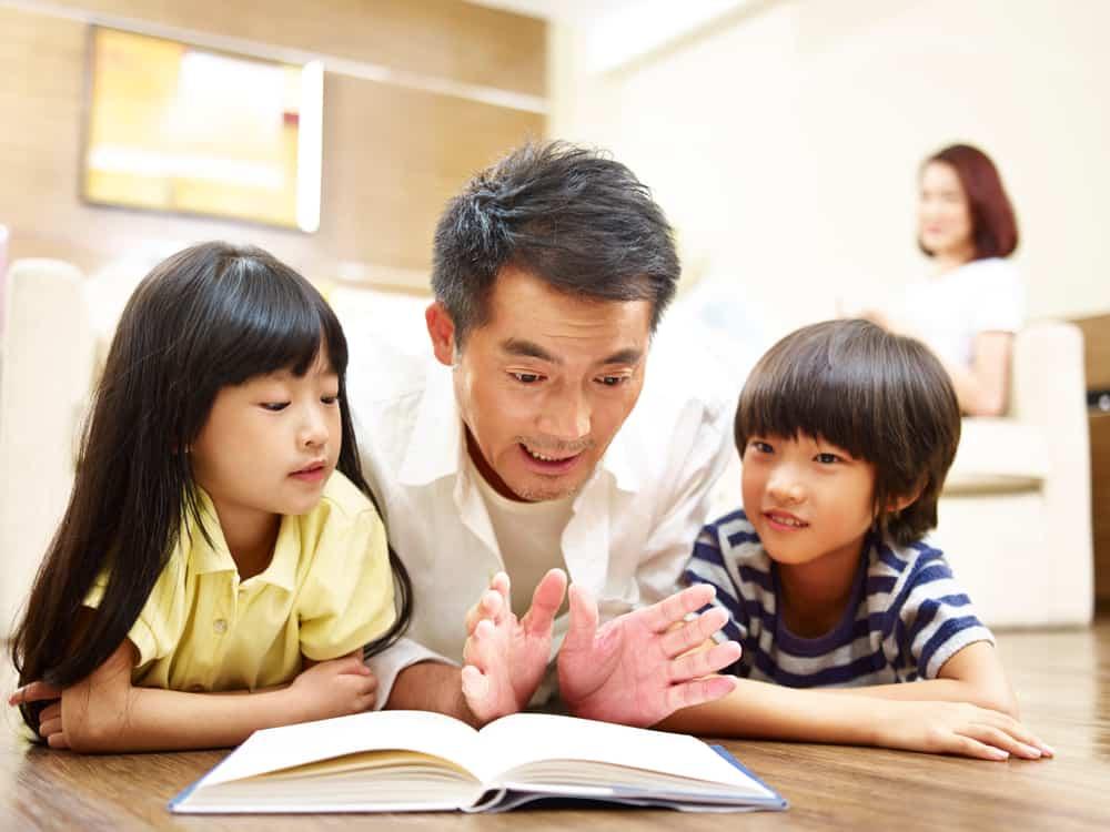 Tips Cerdas Memilih Buku Anak Sesuai Dengan Usianya