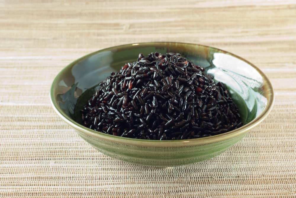 5 Manfaat Ketan Hitam, Si Hitam Legit Kaya Rasa