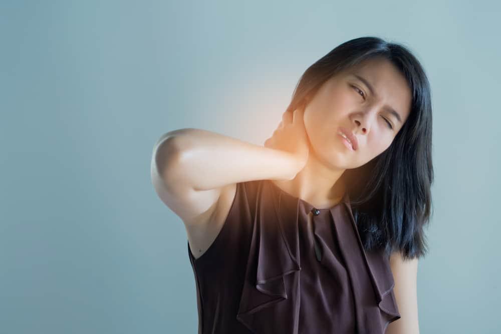 7 Penyebab Leher Bengkak yang Tak Boleh Diremehkan