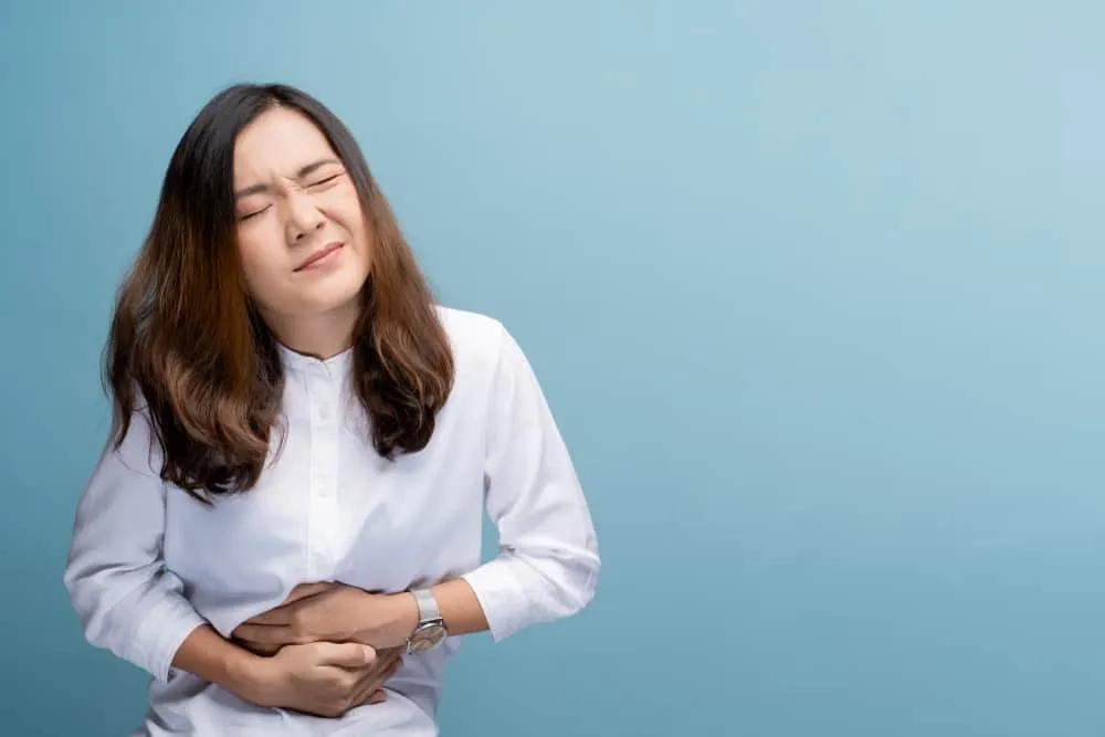 7 Cara Menghilangkan Sakit Perut Karena Makan Pedas