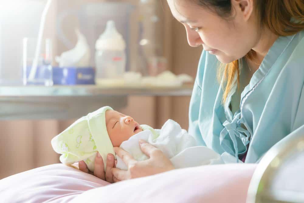 Aspirasi Mekonium, Ketika Bayi Keracunan Air Ketuban yang Terkontaminasi Feses