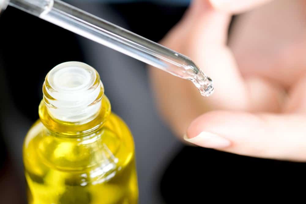pakai-kombinasi-dua-serum
