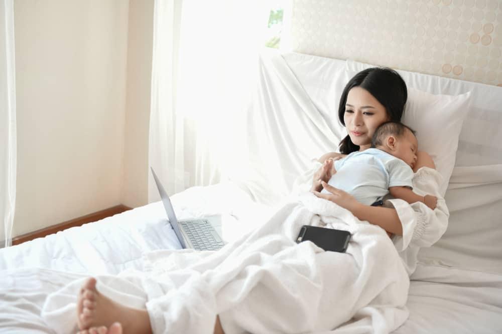Tak Lagi Repot, Ini 5 Cara Ampuh Mengatur Waktu Saat Punya Bayi