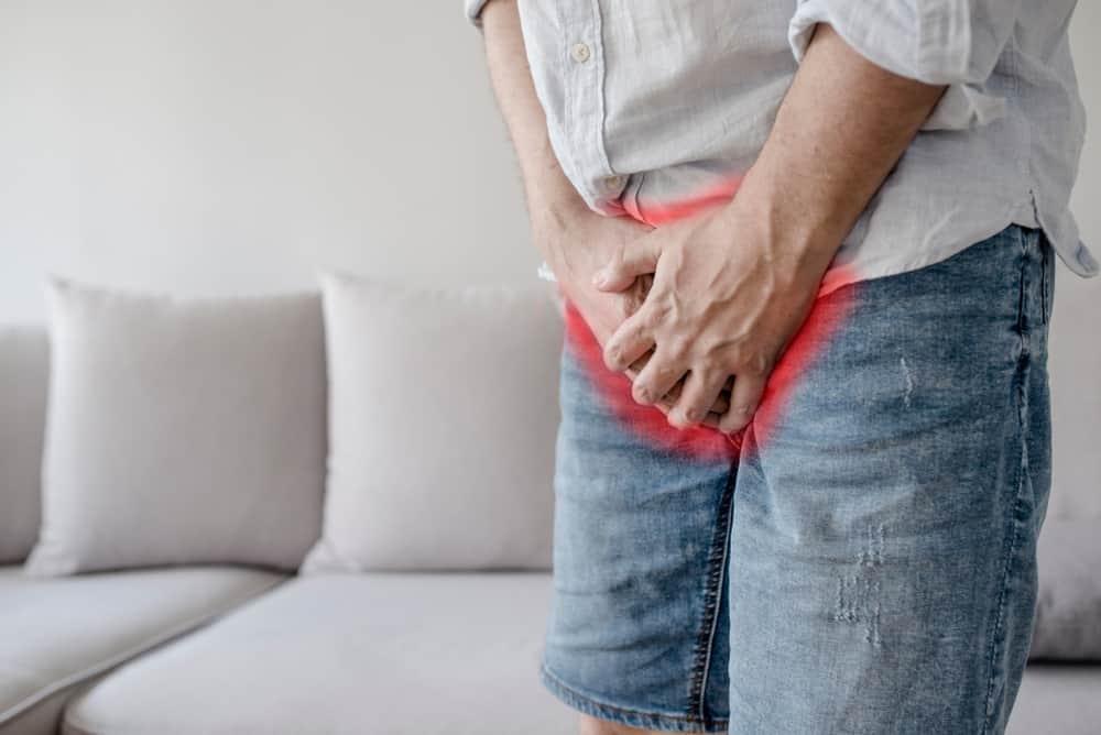 7 Cara Mengatasi Kulit Penis Kering dan Mencegahnya Kembali Terjadi
