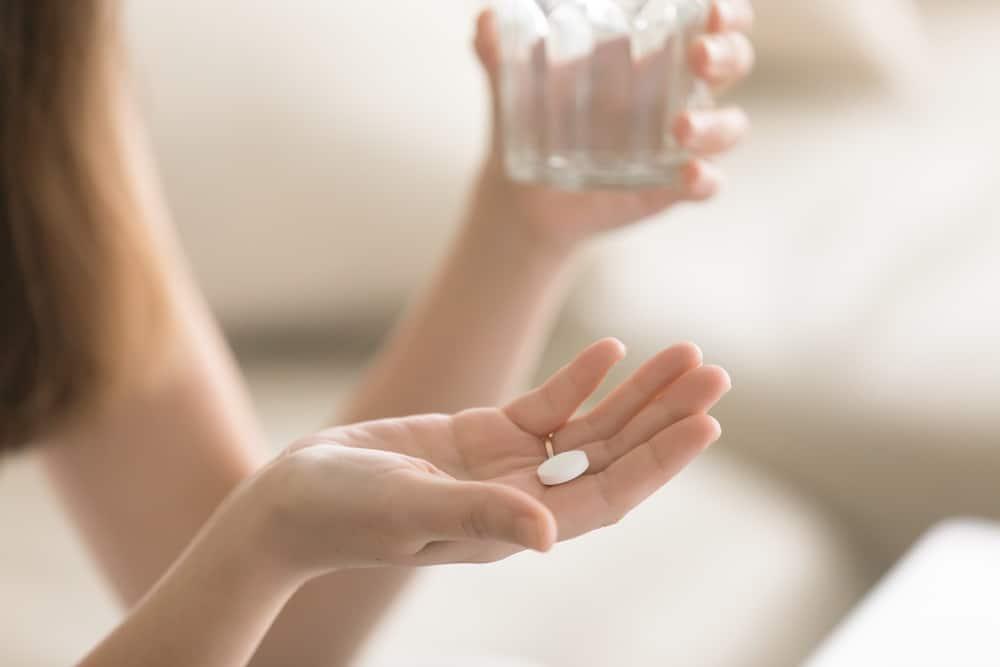 5 Tips Minum Obat Pereda Nyeri Agar Tetap Aman Tanpa Efek Samping