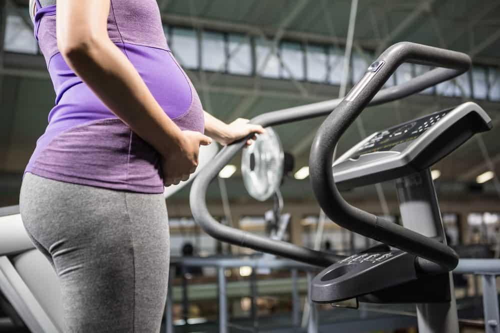 Bolehkah Ibu Hamil Berolahraga untuk Menurunkan Berat Badan?