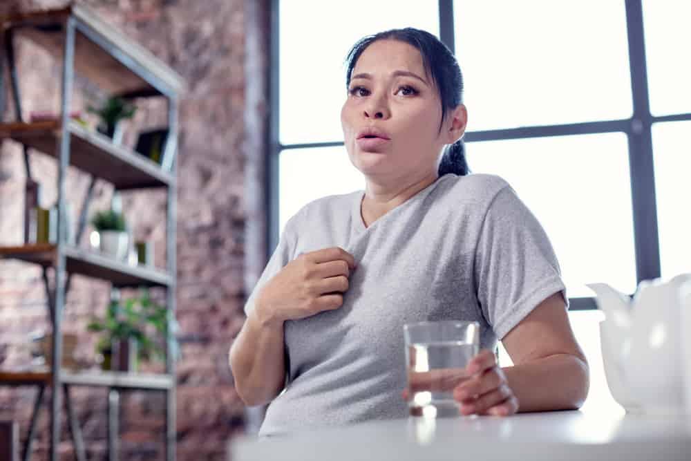 8 Penyebab Keringat Dingin, Sekaligus Cara Mengatasinya