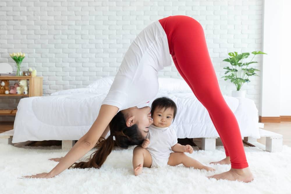 pose-yoga-untuk-ibu-menyusui