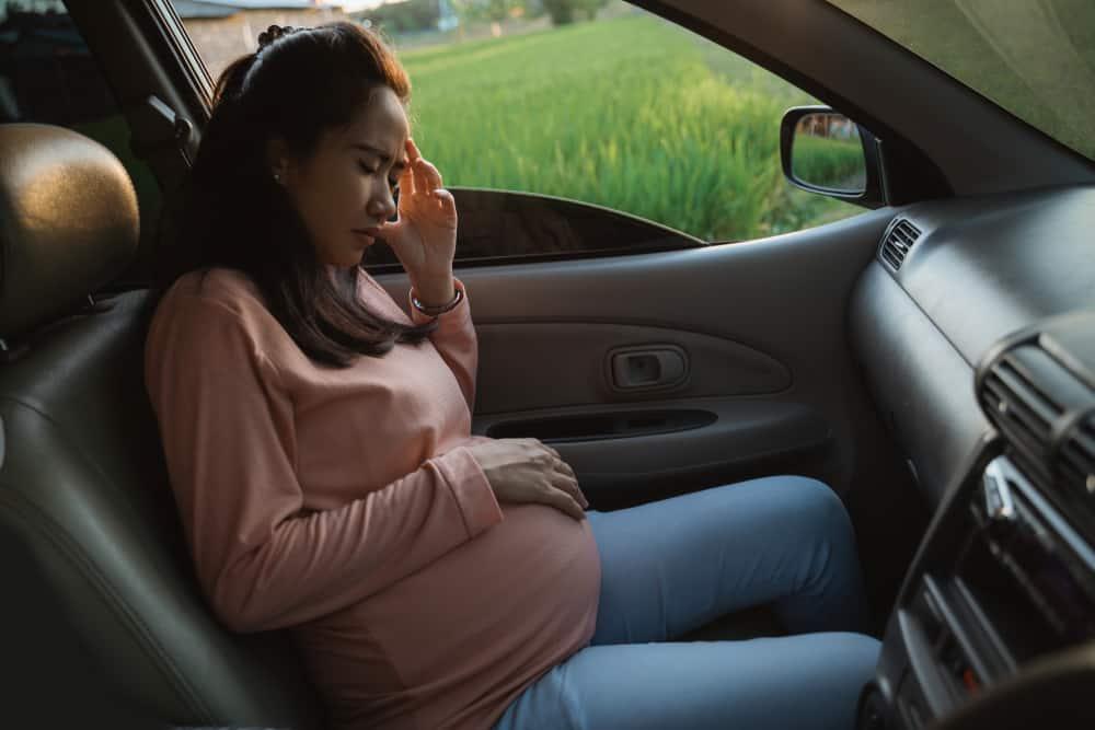 Bolehkah Ibu Hamil Minum Obat Anti Mabuk Saat Perjalanan Jauh?