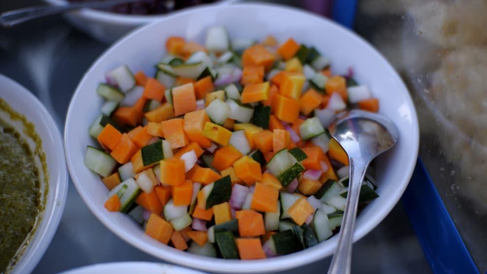 Apakah Acar Bermanfaat Bagi Kesehatan? Adakah Risikonya?