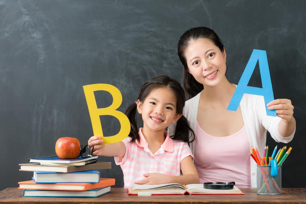 5 Kiat Membantu Anak ADHD Mengikuti Pelajaran di Sekolah