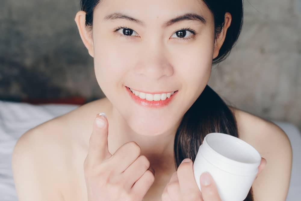 rekomendasi-obat-bekas-jerawat