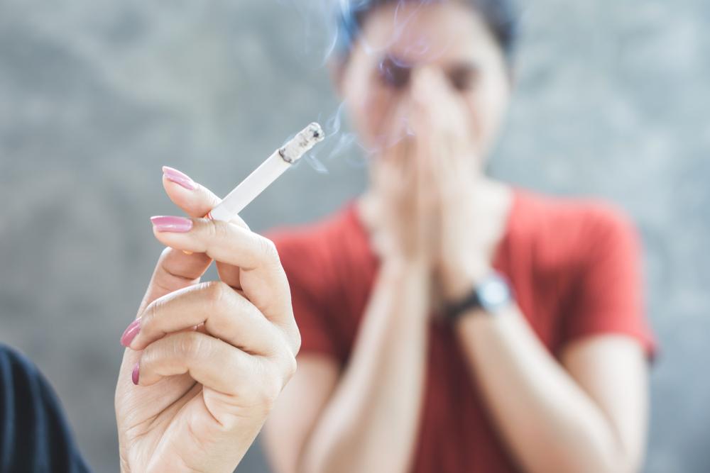 cara-menetralisir-asap-rokok-yang-terhirup