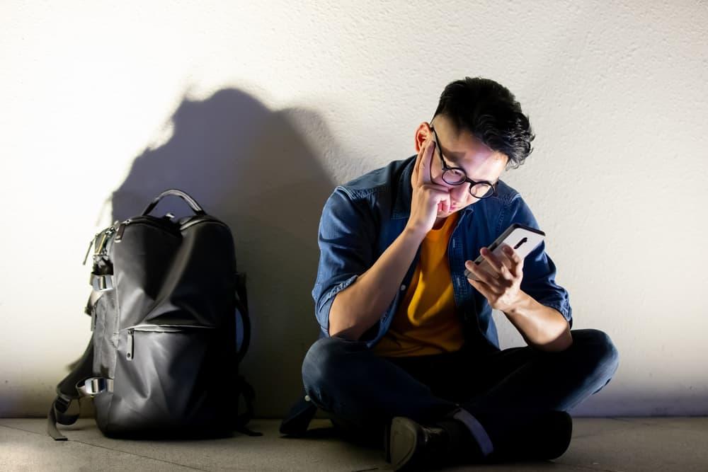 Grup WhatsApp Keluarga Ternyata Bisa Pengaruhi Kesehatan Mental