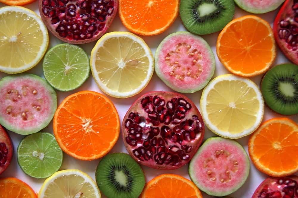 5 Buah Kaya Manfaat yang Perlu Anda Makan Saat DBD Agar Cepat Pulih