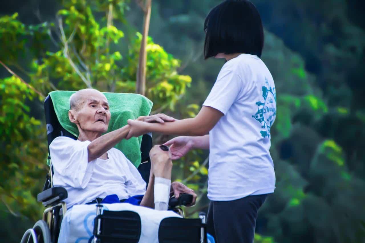 rehabilitasi-medik-lansia
