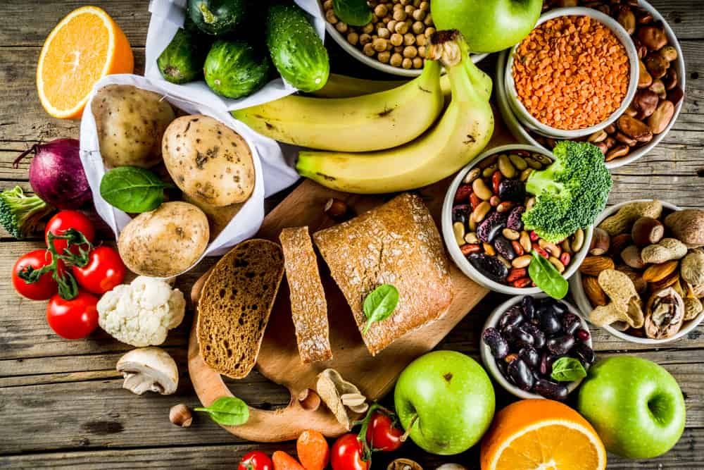 8 Makanan dan Minuman yang Ampuh untuk Mengatasi Insomnia