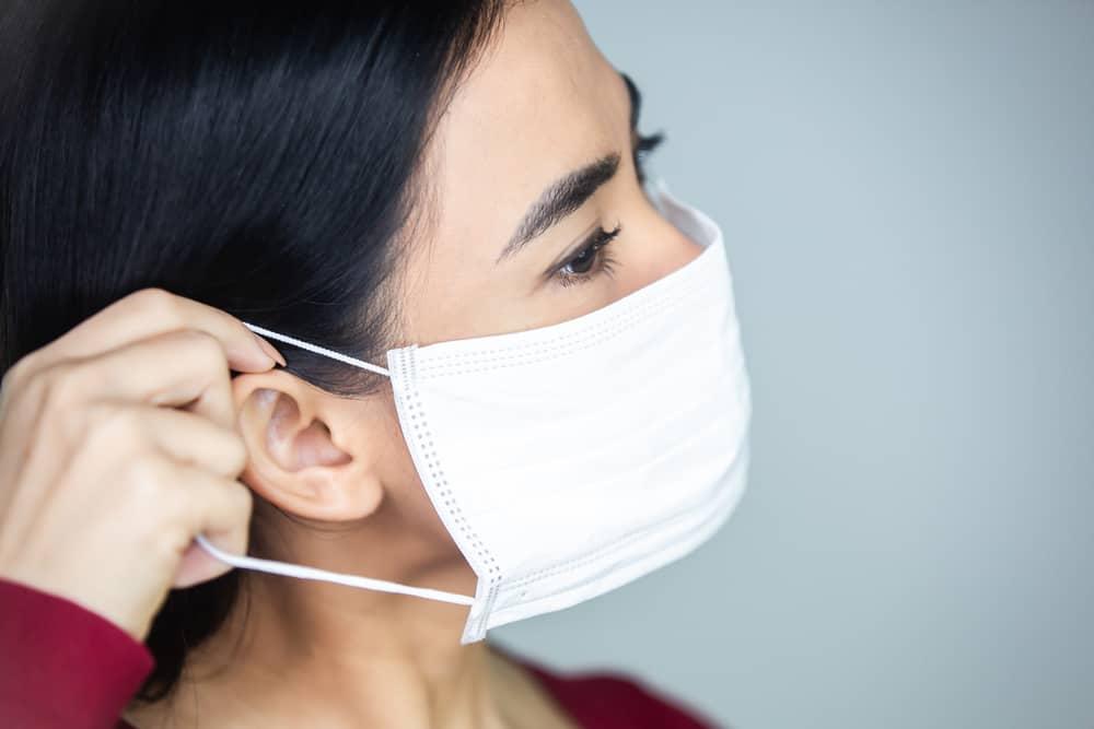 tips-cegah-iritasi-karena-masker
