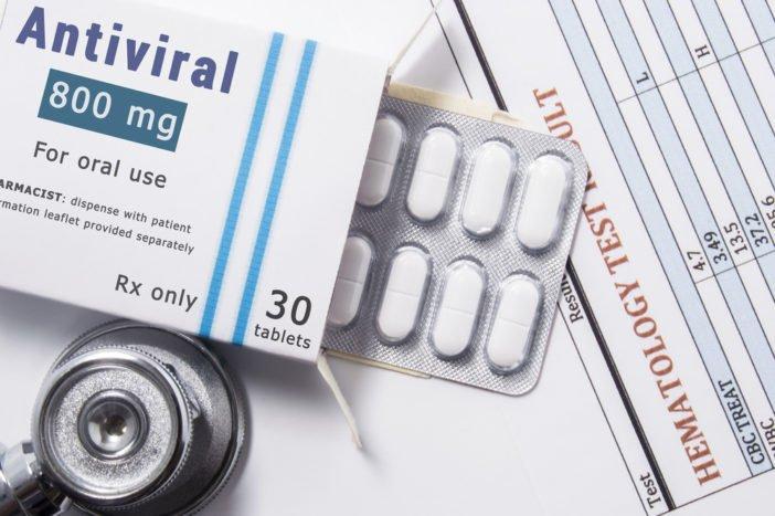 Asiklovir