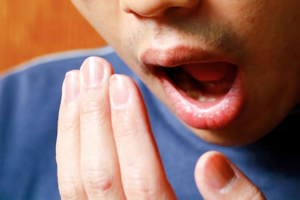 bau-mulut-pada-penderita-diabetes