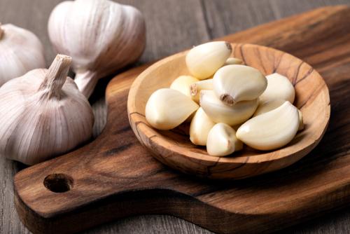 Menguak Manfaat Bawang Putih untuk Mengatasi Sakit Telinga