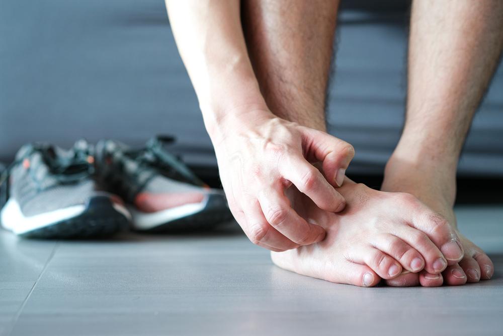 Sekilas Tampak Sama, Ini Perbedaan Gatal Biasa dengan Gatal Diabetes