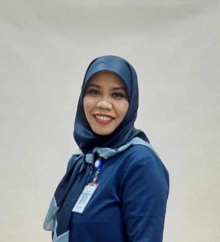 dr. Lily Indriani Octovia, MT, M.Gizi, Sp.GK