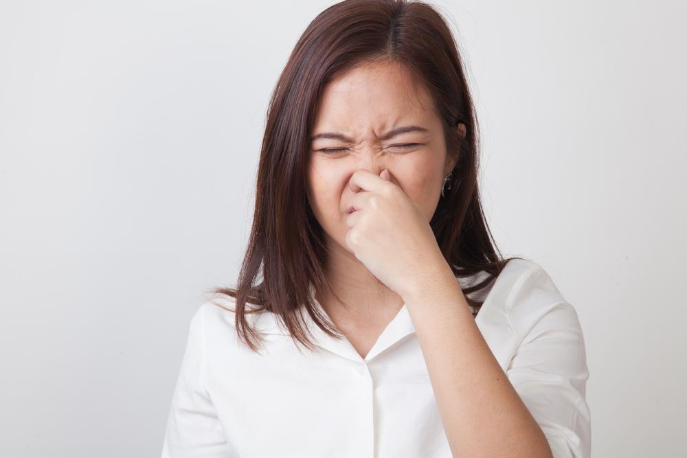 cara-mengatasi-lubang-hidung-kering
