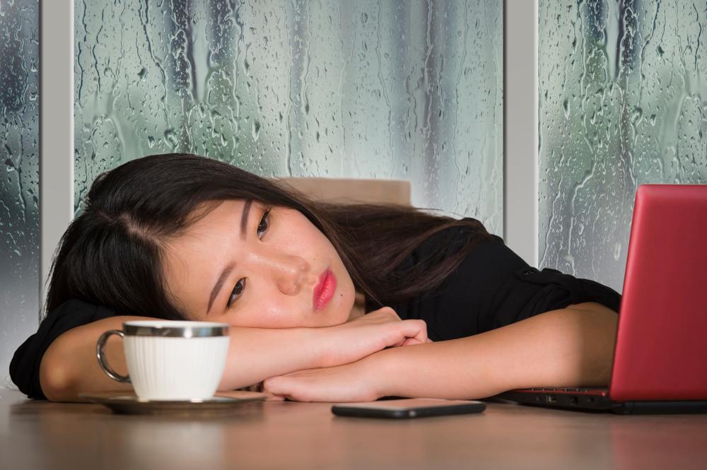 Pahami Gejala, Penyebab, Hingga Cara Mengatasi Krisis Eksistensi