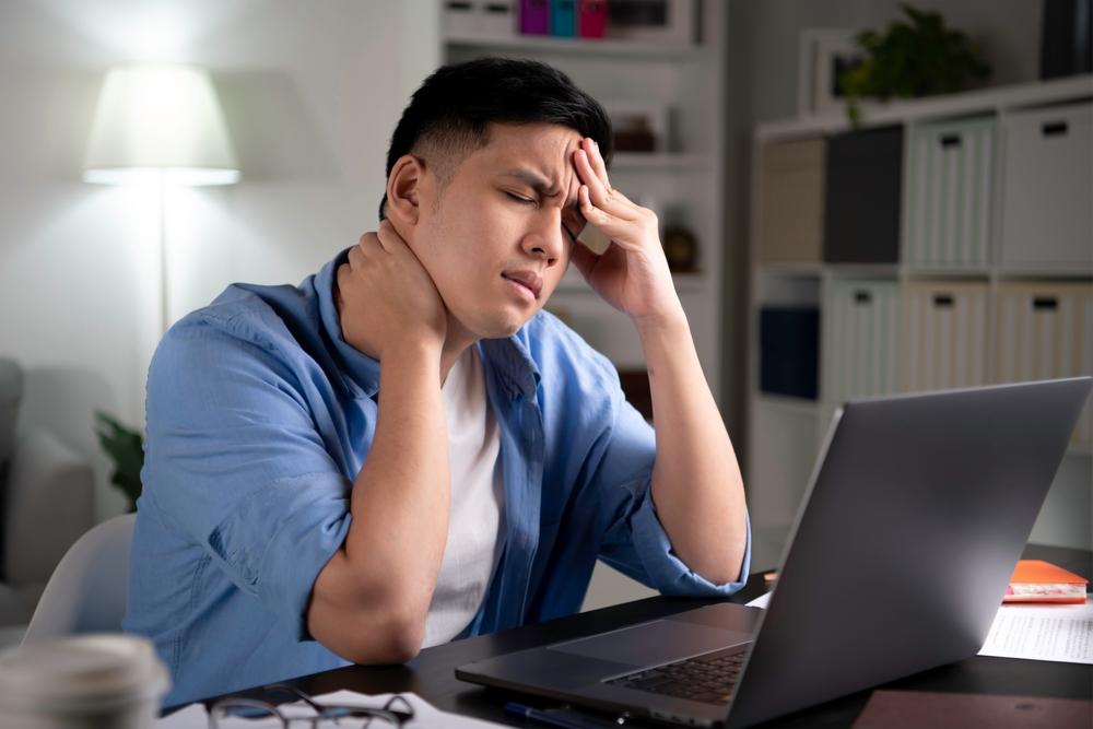 Presenteeism, Memaksakan Diri untuk Bekerja saat Sakit