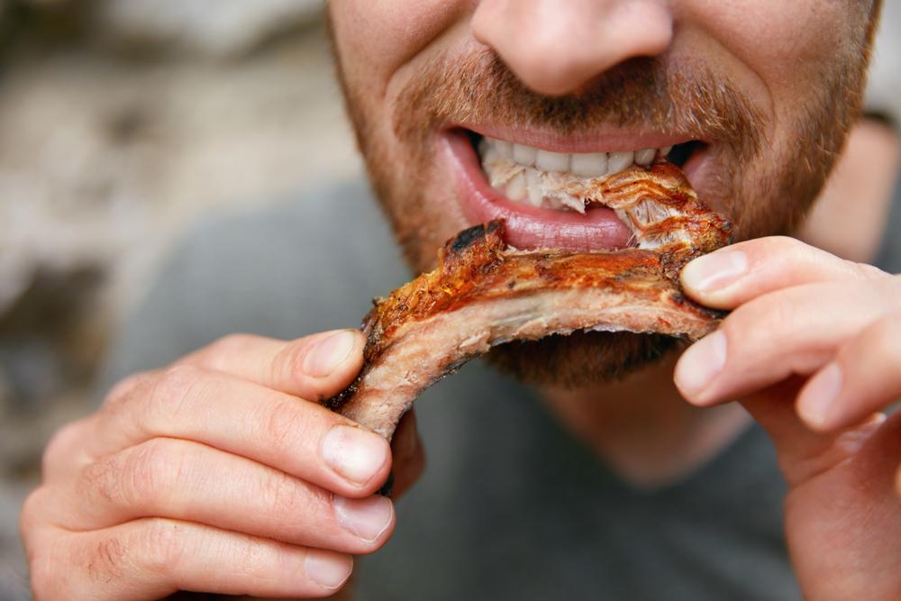 sakit-gigi-setelah-makan-daging