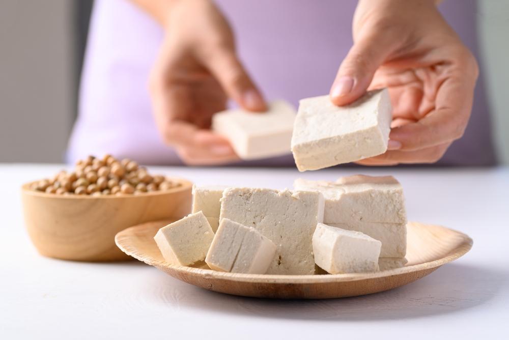 Tahu untuk Asam Lambung, Apakah Aman?
