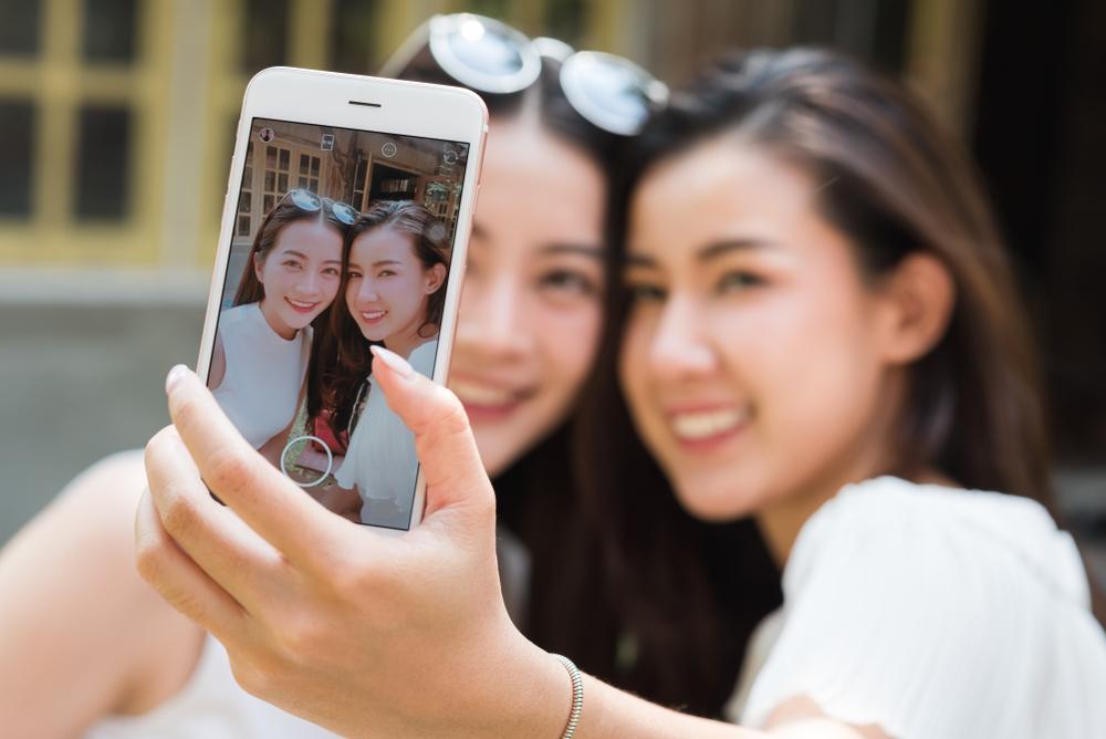 dampak-selfie-berlebihan