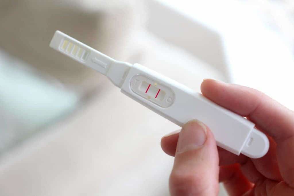 Garis Samar pada Test Pack, Apakah Saya Hamil?